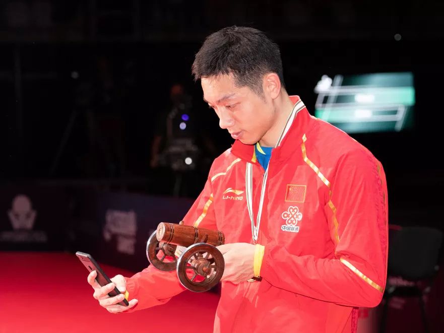 B—sports登录入口：斯洛伐克选手在体操比赛中斩获奖牌