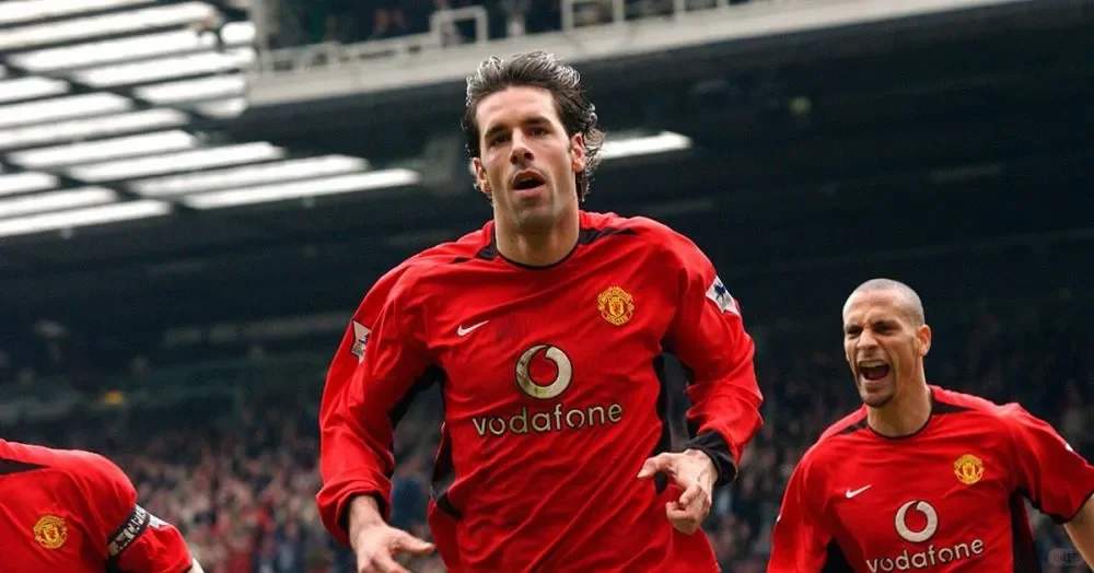 荷兰足球天王:范尼进球如流水 荷兰足球天王:范尼进球如流水