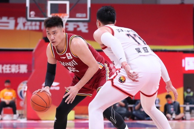 江苏队寻找突破之道，力图翻盘以求胜利