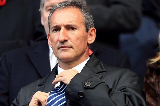 西班牙巨头大胜晋级，舞台秀如火如荼