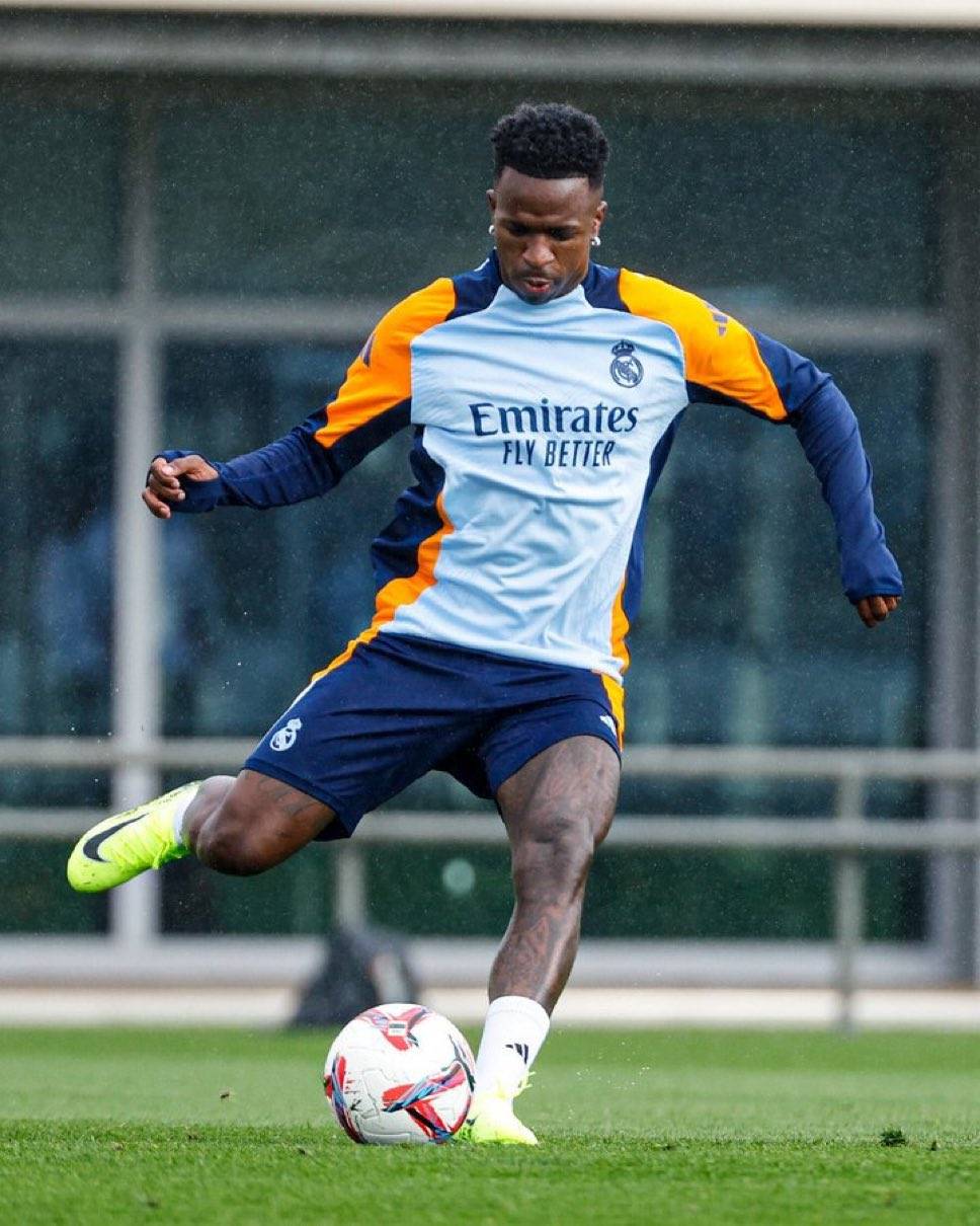 【2024】皇家马德里主帅施压，球员士气低落