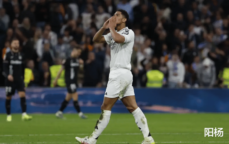 皇家马德里主帅施压,球员士气低落 皇家马德里主帅施压,球员士气低落